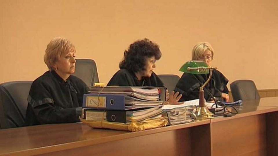 Решават дали бившият кмет на Стрелча да остане в ареста  | StandartNews.com