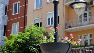 Потребителите гласуват за агенция за имоти до края на месеца