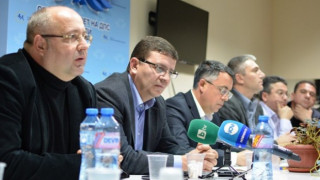 Среща на тримата съпредседатели на ДПС с актива в Кърджали