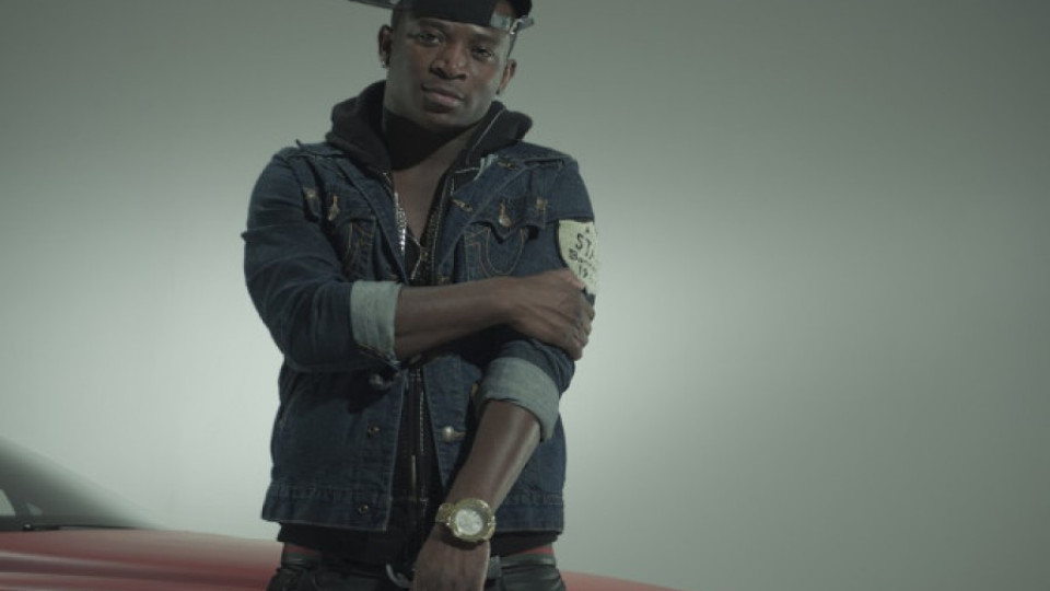 Идва хип-хоп звездата Genasis | StandartNews.com