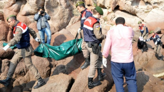 Откриха телата на мъртви мигранти на турския бряг