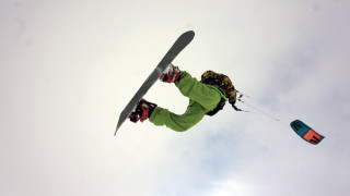 Екстремни скиори и сноубордисти превземат Витоша по земя и въздух  