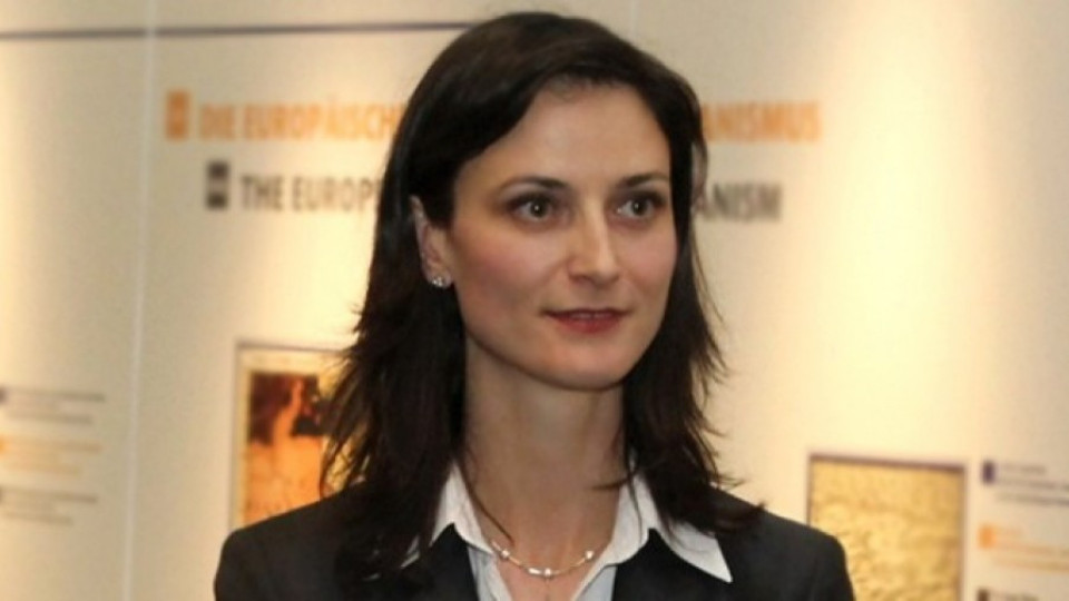 Номинираха Мария Габриел за "Евродепутат на годината" | StandartNews.com