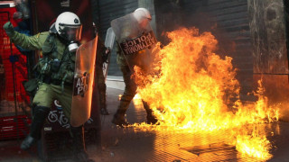 Стачката в Гърция прерасна в погром (ОБЗОР)