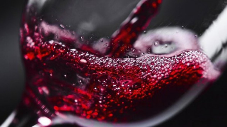 Вино се лее в Мелник и с. Делчево | StandartNews.com