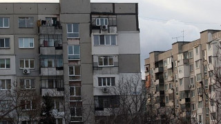 Всеки пети младеж живее в лоши домашни условия