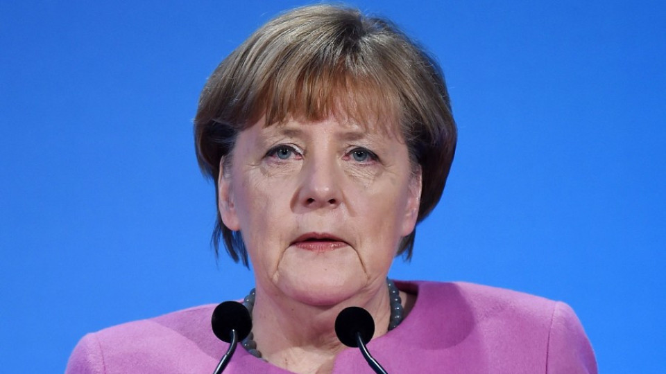 Меркел иска по-добра защита на ЕС по море | StandartNews.com