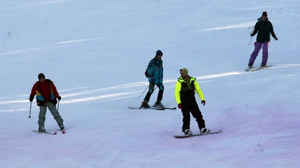 Ученици се учат безплатно на ски | StandartNews.com