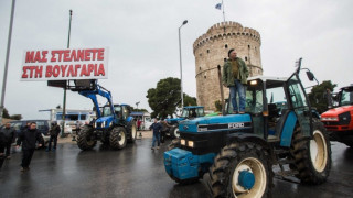 Гърците готвят обсада на парламента
