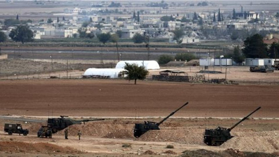 Втори ден Турция обстрелва позиции на кюрдите в Сирия | StandartNews.com