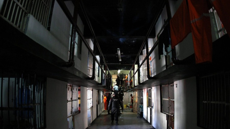 Сауни и килии с климатици за затворниците в Монтерей | StandartNews.com