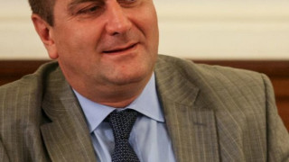 В. Златев: Нямам участие във фирмите за АМ "Хемус"