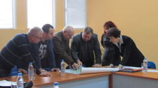 Взимат мерки за предотвратяване разлив на река Батова