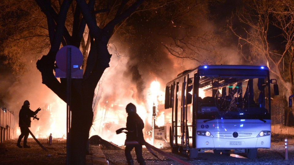 Турция затяга сигурността след кървавия атентат | StandartNews.com