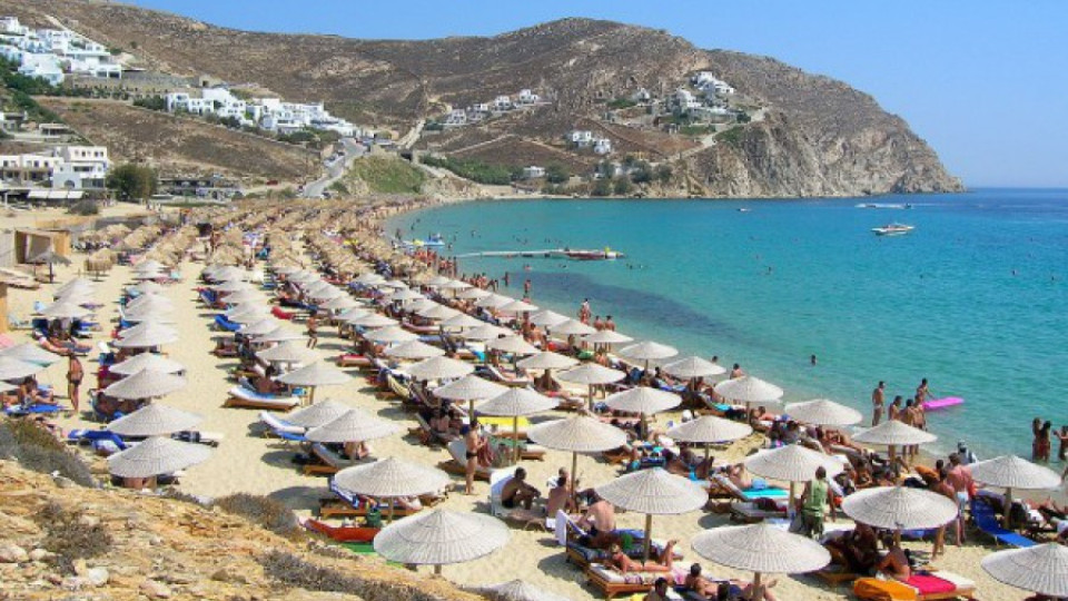 Българи отменят почивките си в Гърция | StandartNews.com
