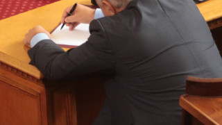 Борисов с писмо до КЗК за картела