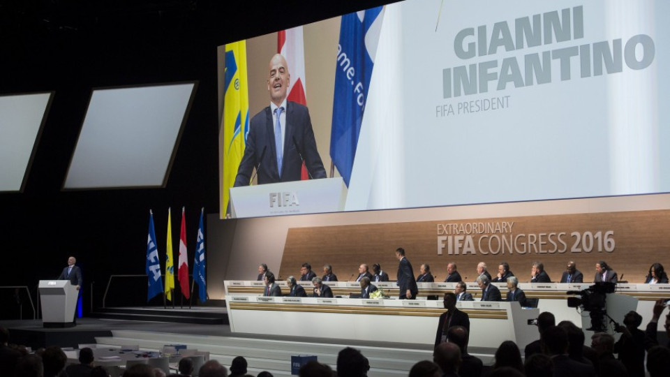 ФИФА остана в ръцете на швейцарец (ОБЗОР) | StandartNews.com