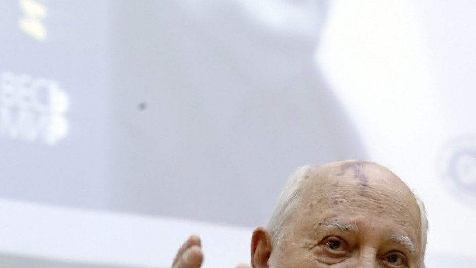 Горбачов: Светът е в трета световна война | StandartNews.com