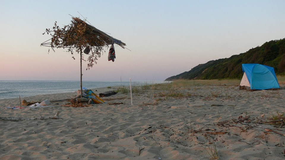 Забраниха палатките на плажа | StandartNews.com