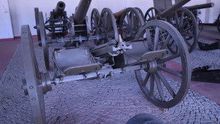 Освобождават България с американски картечници