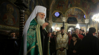 Патриарх Неофит на посещение в Москва
