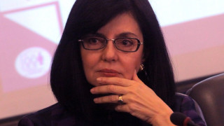 Кунева: Справяме се с охраната на границата