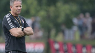 Средняк уволнява треньора на "Милан"