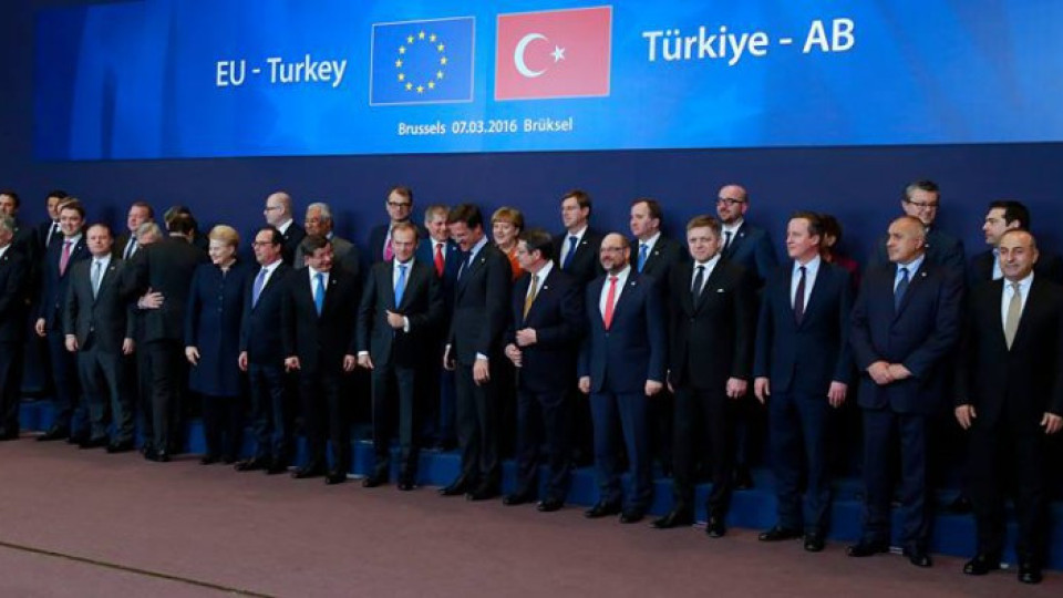 Трудна среща между ЕС и Турция | StandartNews.com