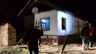 Ураган отнесе покриви в Димитровград