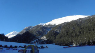 Дипломати с шоу върху ски в Пирин планина
