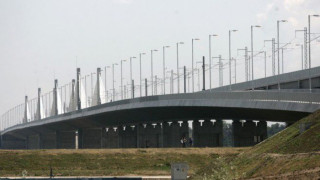 Километрична опашка от камиони на Дунав мост 2 при Видин