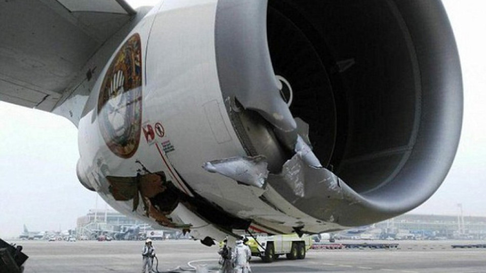 Самолетът на Iron Maiden катастрофира | StandartNews.com