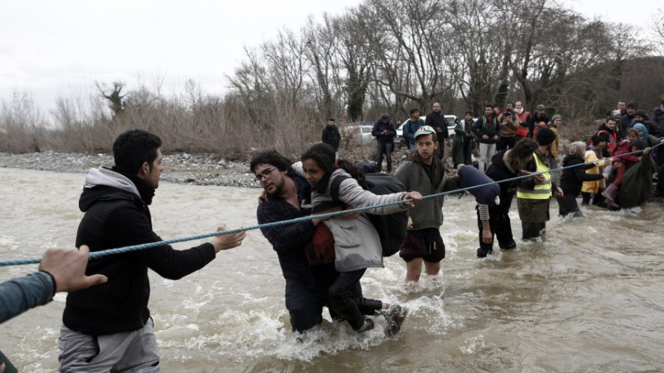 ООН: Западът да приеме още 480 000 бежанци | StandartNews.com