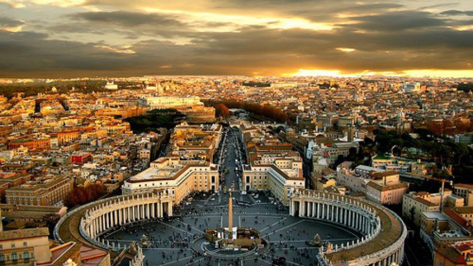 Държавният секретар на Ватикана идва у нас | StandartNews.com