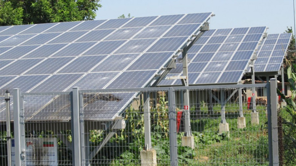 Фалират 300 малки соларни централи | StandartNews.com