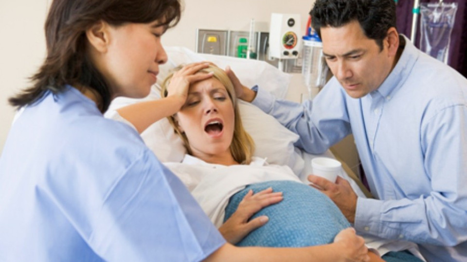 Със спинална упойка присъстваме на раждането | StandartNews.com