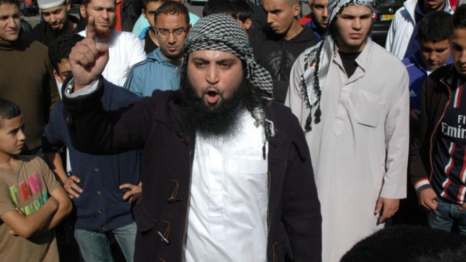  Улични бандити  яхнаха джихада   | StandartNews.com