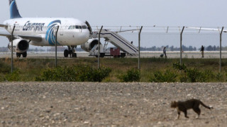 Пътниците на отвлечения самолет се завърнаха в Кайро