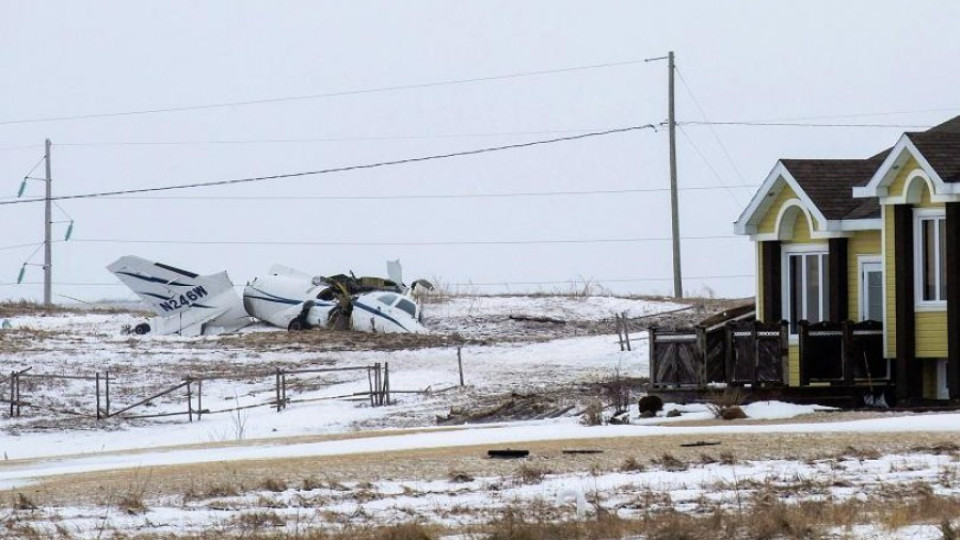 Шестима загинаха при самолетна катастрофа в Канада | StandartNews.com