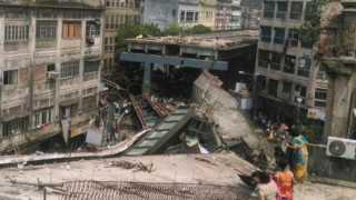 Над 14 загинали и 150 ранени в Индия
