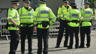 Британската полиция се топи