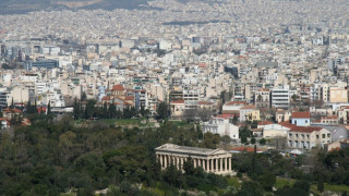 Гърция вдига акциза на бензина