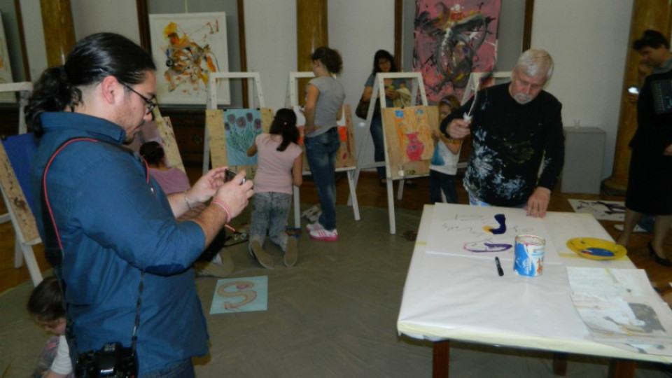 Албино Пити представя модерна живопис в Перник | StandartNews.com