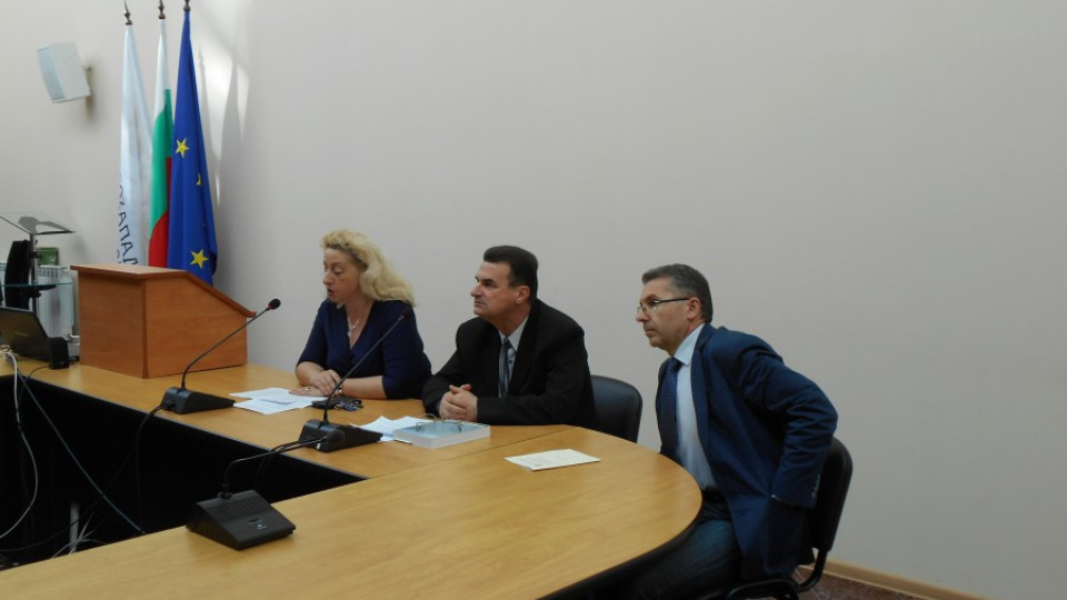 Дискутираха предизвикателствата пред българския език | StandartNews.com
