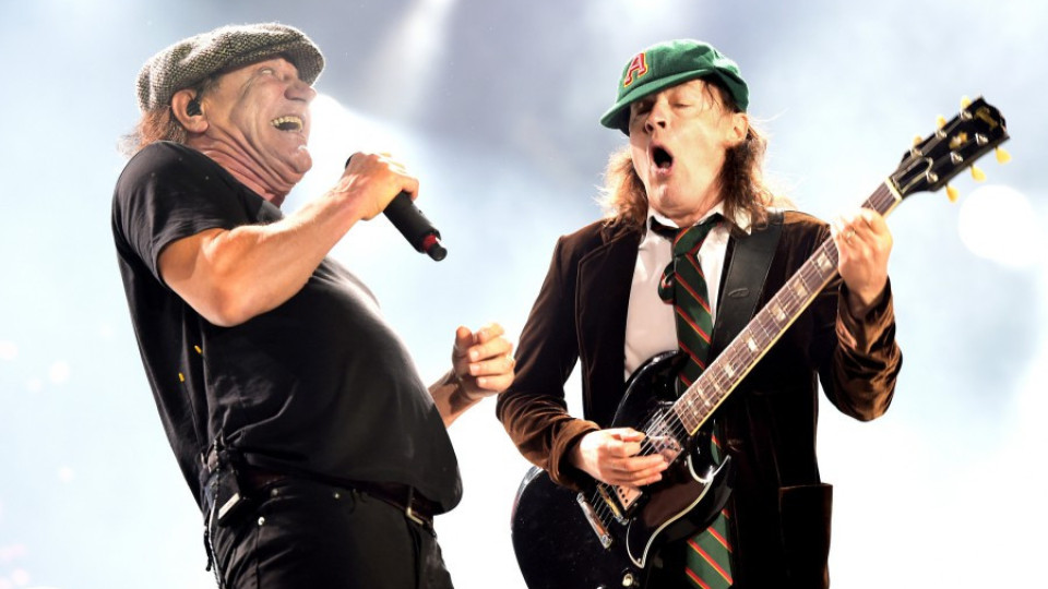Аксел Роуз става вокал на "AC/DC" | StandartNews.com