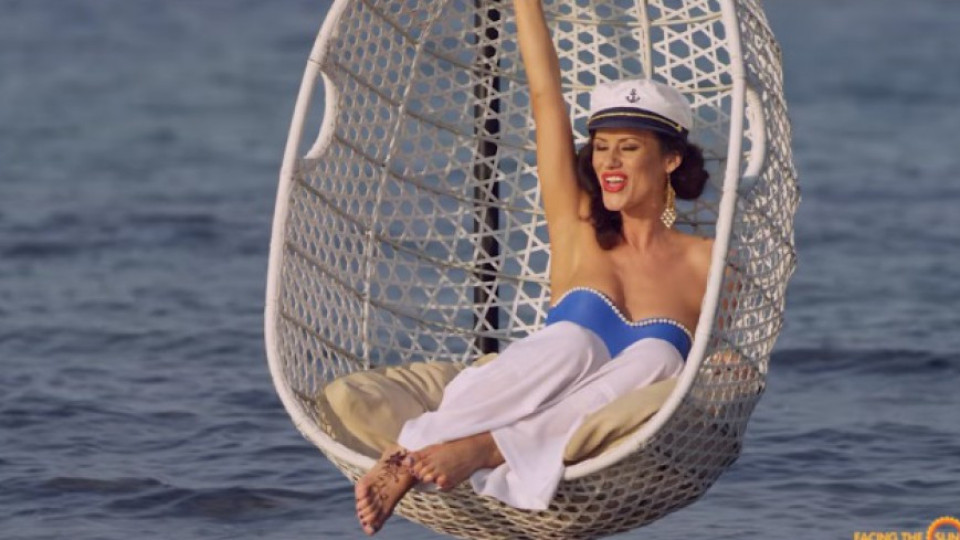 Валентина с нов клип "Лятото е тук" | StandartNews.com