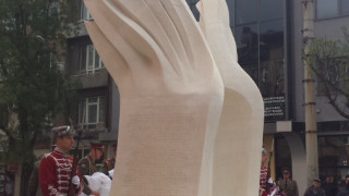 Нов паметник почита героите от Македония, Беломорието и Одринско
