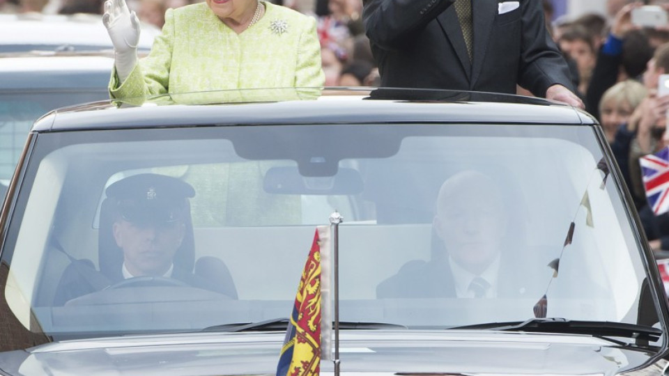 Камерън: Кралицата е скала за нацията (ОБЗОР) | StandartNews.com
