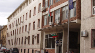 Петима са задържани за убийство на съселяни