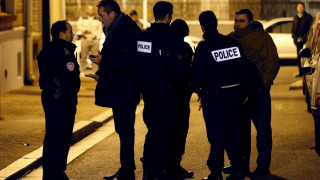 Сблъсъци на протестиращи с полицията в Париж